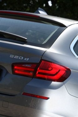 BMW serie 5 Touring: provata in Sardegna il restyling 2010 - Fotogallery - 17